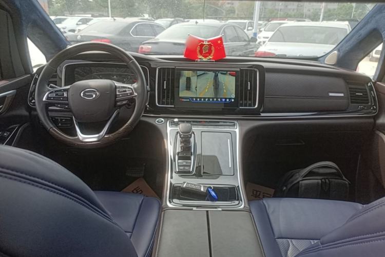Used GAC Trumpchi M8 2021 Lingxiu Series 390T Deluxe Edition Center Console