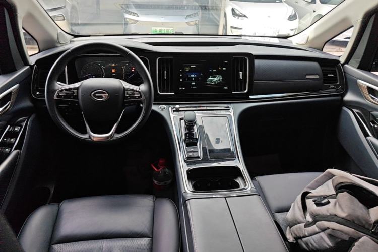 Used GAC Trumpchi M8 2021 Lingxiu Series 390T Deluxe Edition Center Console