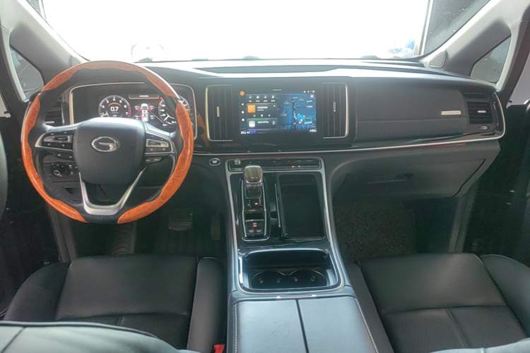 Used GAC Trumpchi M8 2021 Lingxiu Series 390T Ultimate Edition Center Console