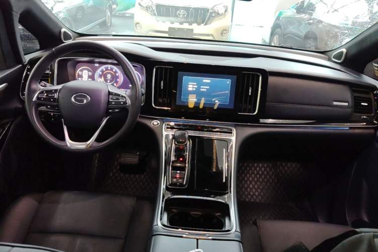Used GAC Trumpchi M8 2021 Master Series 390T Ultimate Edition Center Console