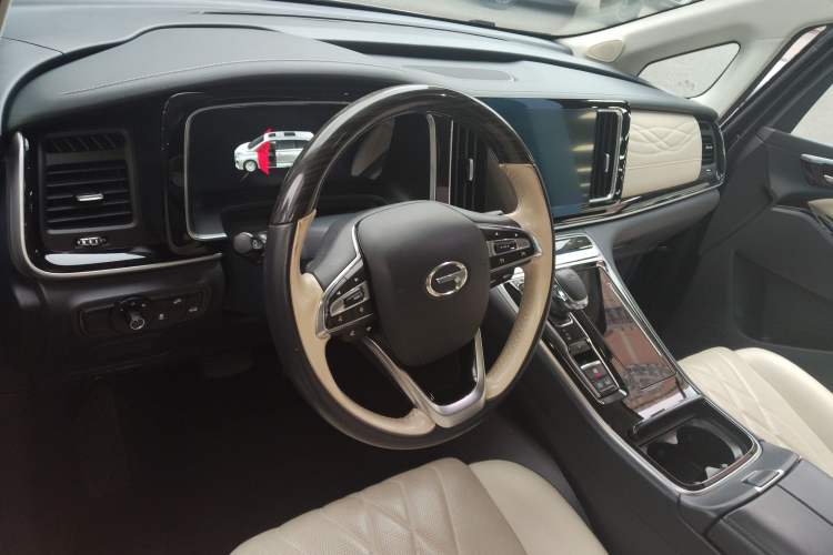 Used GAC Trumpchi M8 2021 Master Series 390T Four-Seat Glory Edition Center Console