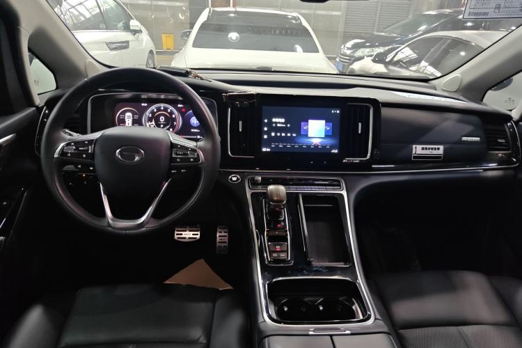 Used GAC Trumpchi M8 2021 Lingxiu Series 390T Ultimate Edition Center Console