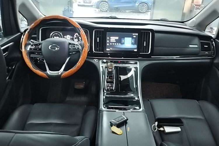 Used GAC Trumpchi M8 2021 Lingxiu Series 390T Ultimate Edition Center Console
