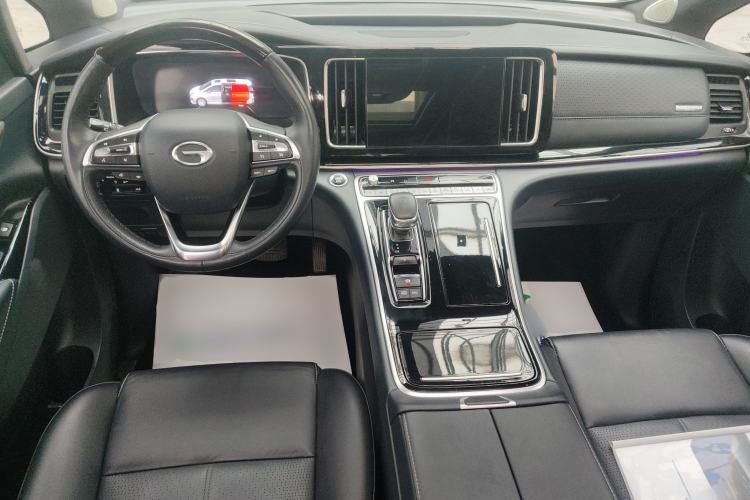 Used GAC Trumpchi M8 2021 Lingxiu Series 390T Ultimate Edition Center Console