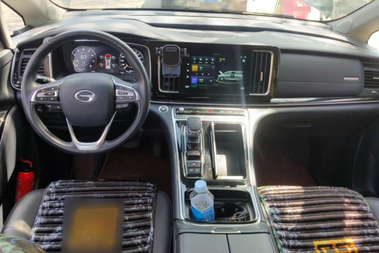 Used GAC Trumpchi M8 2021 Lingxiu Series 390T Deluxe Edition Center Console