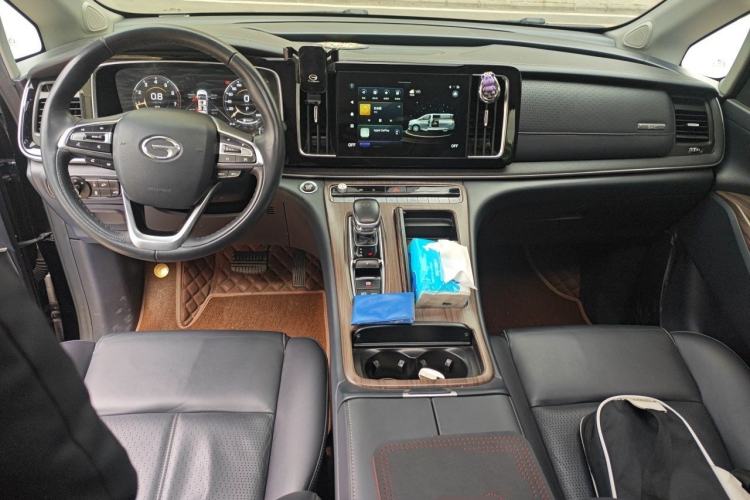 Used GAC Trumpchi M8 2021 Lingxiu Series 390T Ultimate Edition Center Console