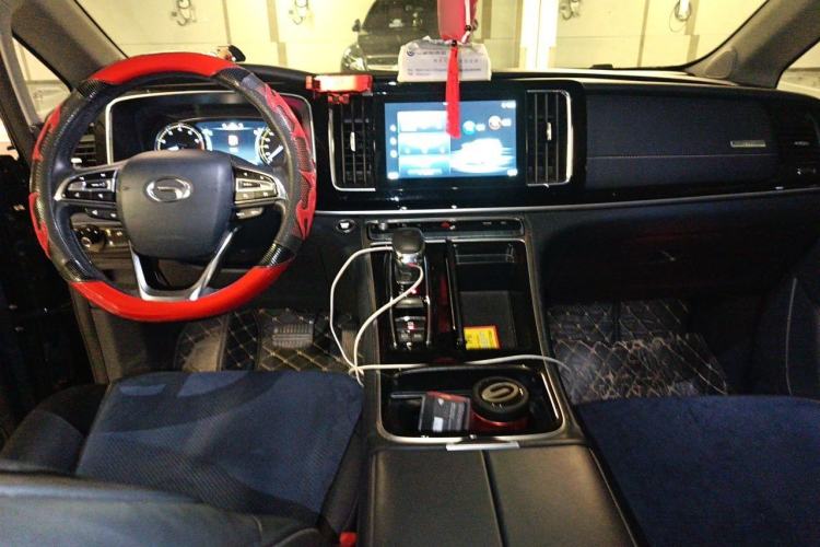 Used GAC Trumpchi M8 2021 Lingxiu Series 390T Deluxe Edition Center Console