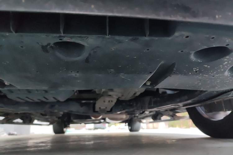 Used GAC Trumpchi M8 2021 Lingxiu Series 390T Deluxe Edition Chassis Front