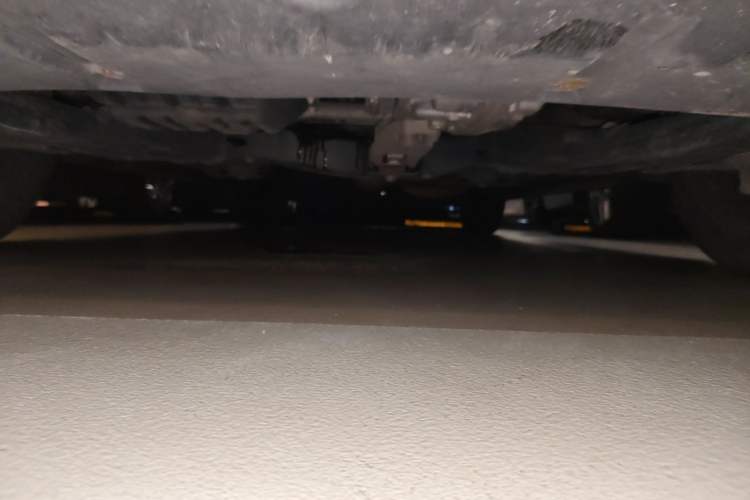 Used GAC Trumpchi M8 2021 Lingxiu Series 390T Ultimate Edition Chassis Front