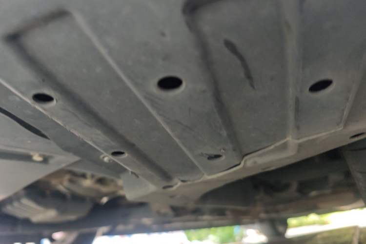 Used GAC Trumpchi M8 2021 Master Series 390T Ultimate Edition Chassis Front Left