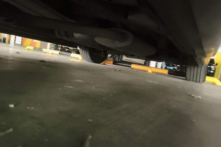 Used GAC Trumpchi M8 2021 Lingxiu Series 390T Ultimate Edition Chassis Front Left