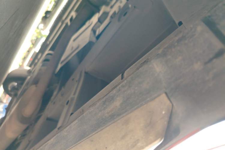 Used GAC Trumpchi M8 2021 Master Series 390T Ultimate Edition Chassis Front Left