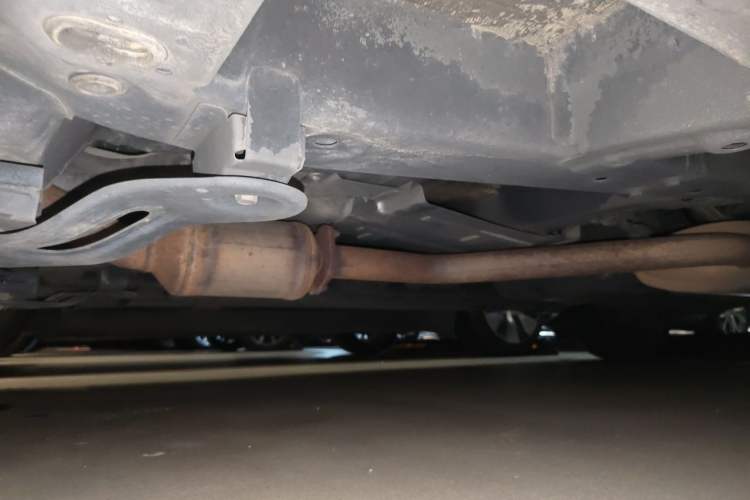 Used GAC Trumpchi M8 2021 Lingxiu Series 390T Ultimate Edition Chassis Front Left