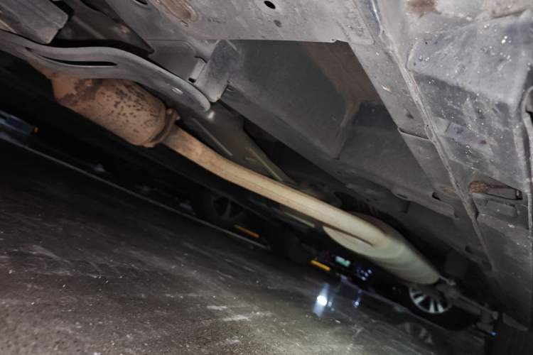 Used GAC Trumpchi M8 2021 Lingxiu Series 390T Deluxe Edition Chassis Front Left