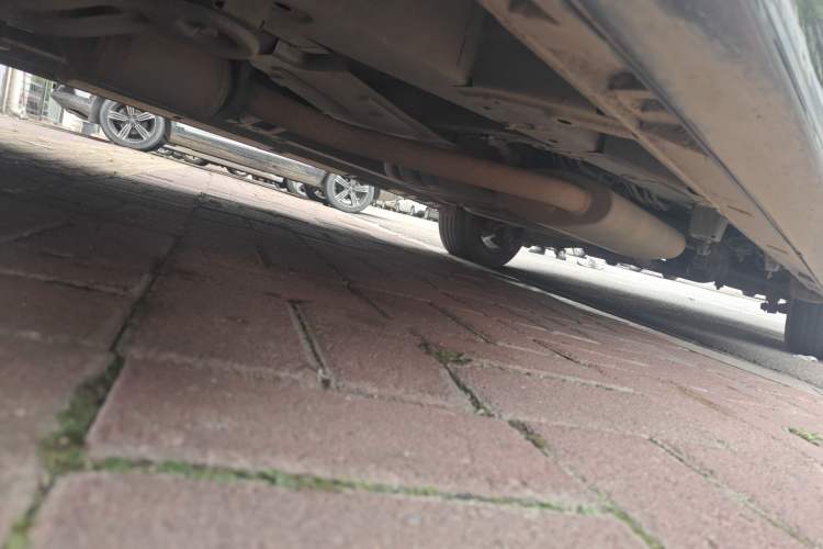 Used GAC Trumpchi M8 2021 Lingxiu Series 390T Deluxe Edition Chassis Front Left