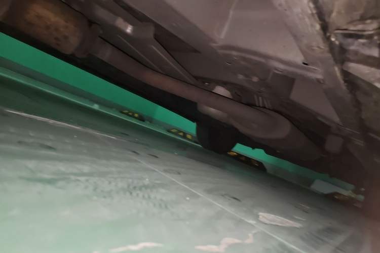 Used GAC Trumpchi M8 2021 Lingxiu Series 390T Deluxe Edition Chassis Front Left