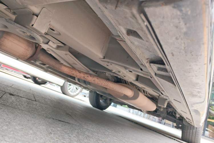 Used GAC Trumpchi M8 2021 Lingxiu Series 390T Ultimate Edition Chassis Front Left