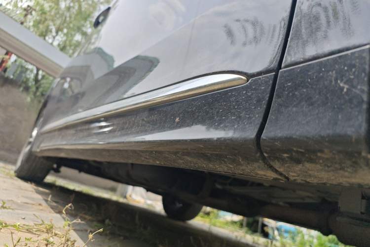Used GAC Trumpchi M8 2021 Lingxiu Series 390T Deluxe Edition Chassis Front Right