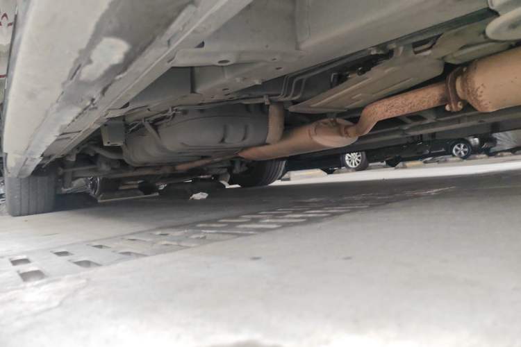 Used GAC Trumpchi M8 2021 Master Series 390T Ultimate Edition Chassis Front Right