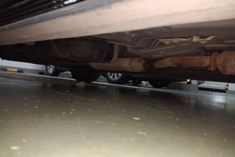 Used GAC Trumpchi M8 2021 Lingxiu Series 390T Ultimate Edition Chassis Front Right