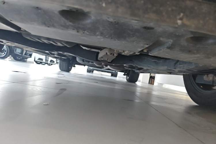 Used GAC Trumpchi M8 2021 Lingxiu Series 390T Ultimate Edition Chassis Front