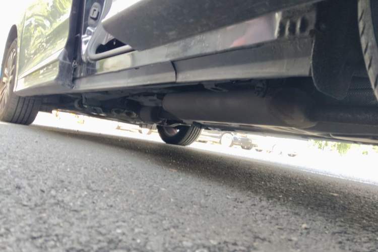 Used GAC Trumpchi M8 2021 Lingxiu Series 390T Ultimate Edition Chassis Rear Left