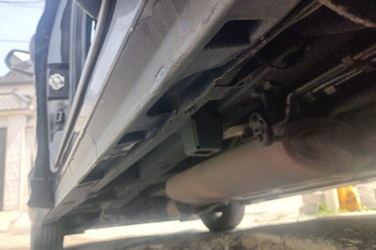 Used GAC Trumpchi M8 2021 Lingxiu Series 390T Deluxe Edition Chassis Rear Left