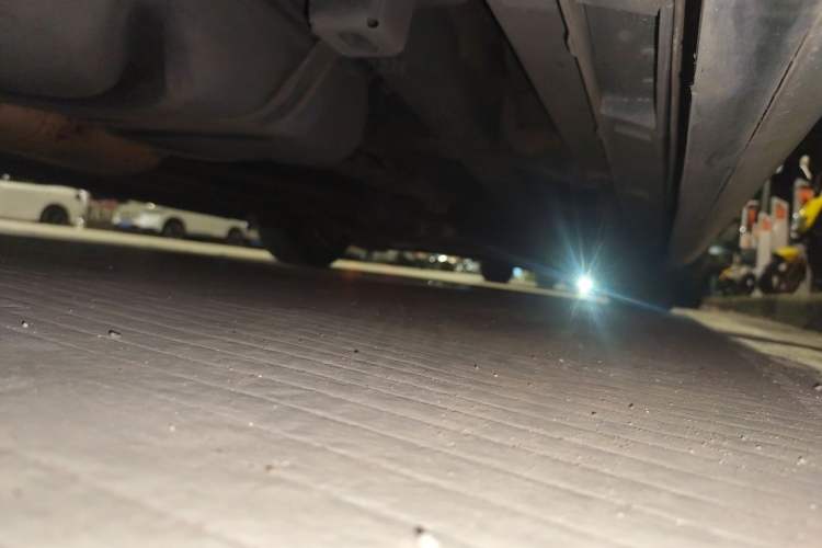 Used GAC Trumpchi M8 2021 Master Series 390T Ultimate Edition Chassis Rear Right