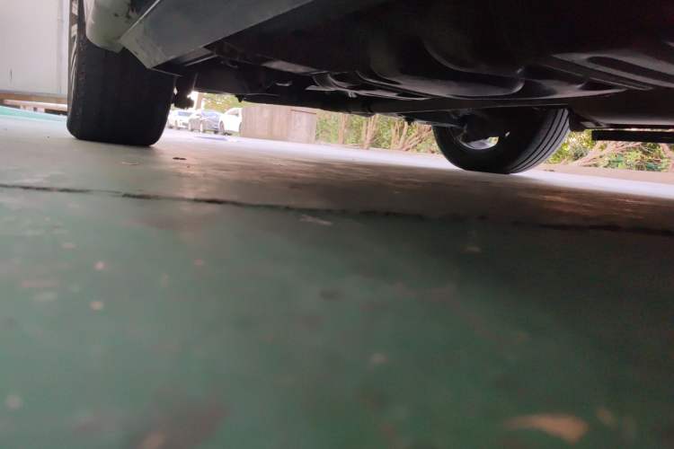 Used GAC Trumpchi M8 2021 Lingxiu Series 390T Deluxe Edition Chassis Rear Right