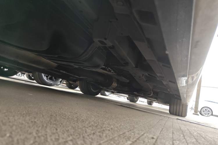 Used GAC Trumpchi M8 2021 Master Series 390T Prestige Edition Chassis Rear Right