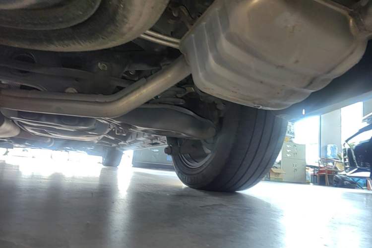 Used GAC Trumpchi M8 2021 Lingxiu Series 390T Ultimate Edition Chassis Rear Right