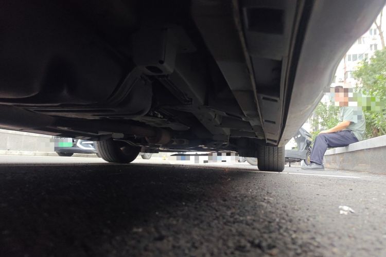 Used GAC Trumpchi M8 2021 Lingxiu Series 390T Deluxe Edition Chassis Rear Right