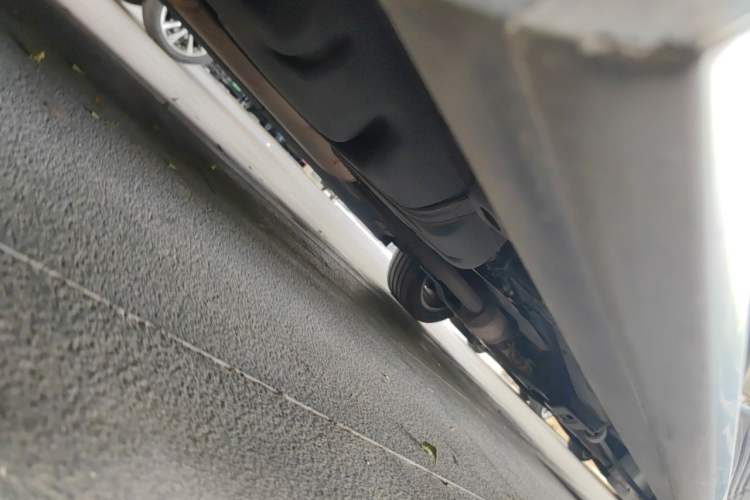 Used GAC Trumpchi M8 2021 Master Series 390T Ultimate Well-being Edition Chassis Rear Right