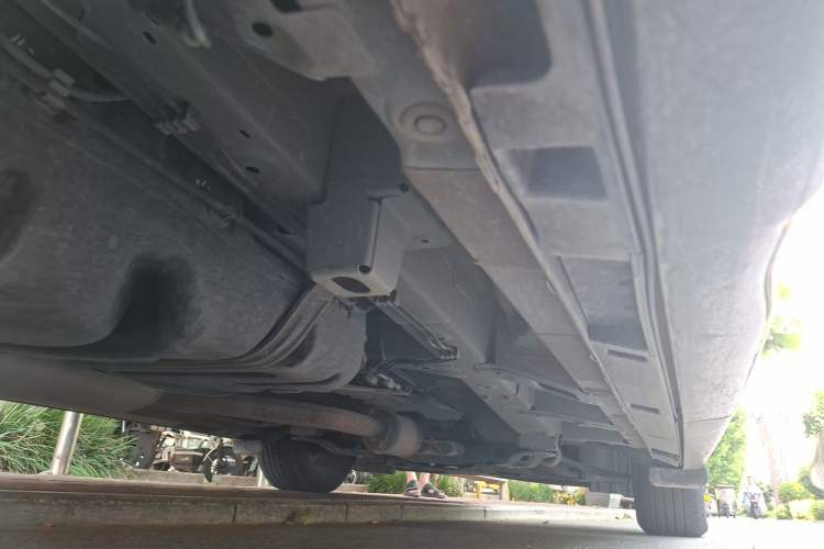 Used GAC Trumpchi M8 2021 Lingxiu Series 390T Luxury Edition Chassis Rear Right