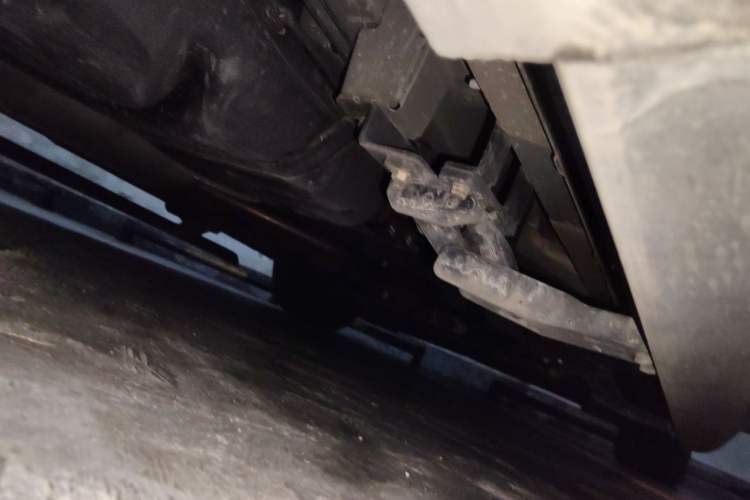 Used GAC Trumpchi M8 2021 Lingxiu Series 390T Ultimate Edition Chassis Rear Right