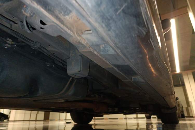 Used GAC Trumpchi M8 2021 Lingxiu Series 390T Deluxe Edition Chassis Rear Right