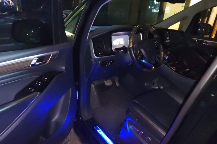 Used GAC Trumpchi M8 2021 Master Series 390T Ultimate Edition Driver Seat