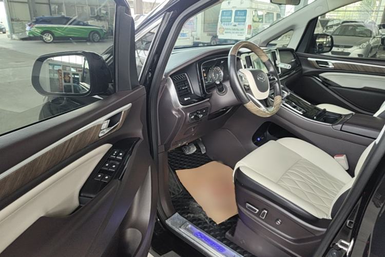 Used GAC Trumpchi M8 2021 Revised Version Lingxiu Series 390T Luxury Edition Driver Seat