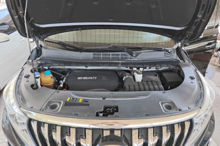 Used GAC Trumpchi M8 2021 Master Series 390T Ultimate Edition Engine Bay