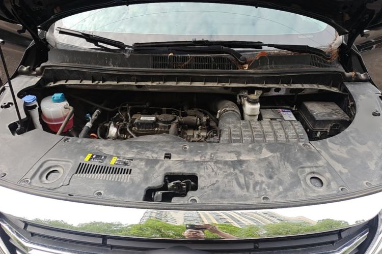 Used GAC Trumpchi M8 2021 Revised Version Lingxiu Series 390T Luxury Edition Engine Bay