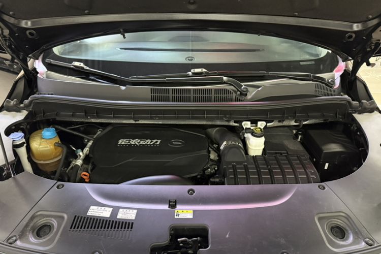 Used GAC Trumpchi M8 2021 Lingxiu Series 390T Ultimate Edition Engine Bay