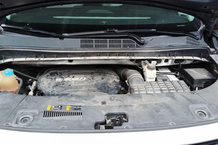 Used GAC Trumpchi M8 2021 Revised Version Lingxiu Series 390T Luxury Edition Engine Bay
