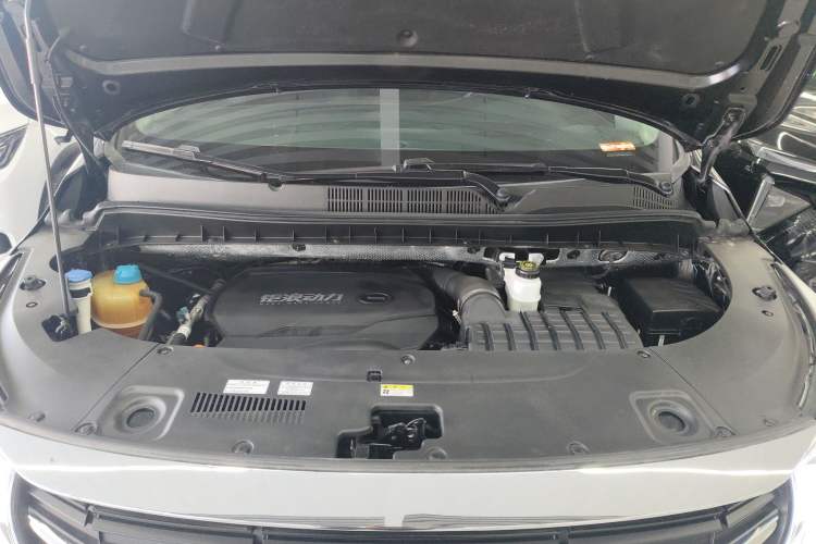Used GAC Trumpchi M8 2021 Lingxiu Series 390T Deluxe Edition Engine Bay