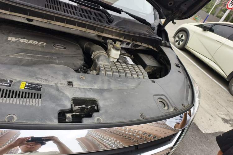 Used GAC Trumpchi M8 2021 Lingxiu Series 390T Ultimate Edition Engine Bay Left