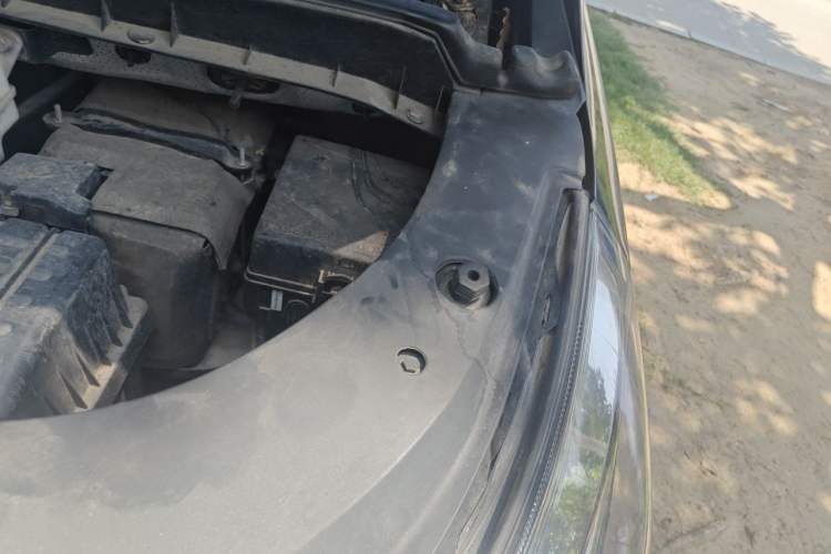 Used GAC Trumpchi M8 2021 Lingxiu Series 390T Deluxe Edition Engine Bay Left