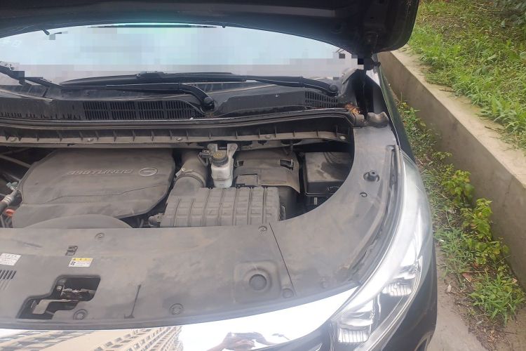 Used GAC Trumpchi M8 2021 Lingxiu Series 390T Deluxe Edition Engine Bay Left