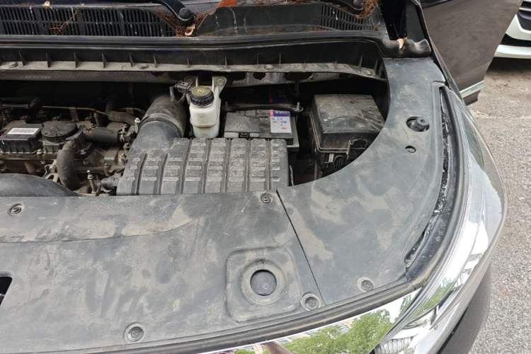 Used GAC Trumpchi M8 2021 Revised Version Lingxiu Series 390T Luxury Edition Engine Bay Left