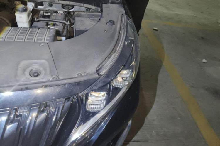 Used GAC Trumpchi M8 2021 Master Series 390T Ultimate Edition Engine Bay Left