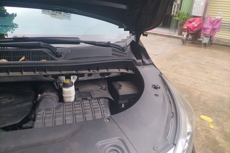Used GAC Trumpchi M8 2021 Lingxiu Series 390T Deluxe Edition Engine Bay Left