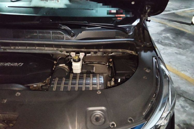 Used GAC Trumpchi M8 2021 Lingxiu Series 390T Ultimate Edition Engine Bay Left